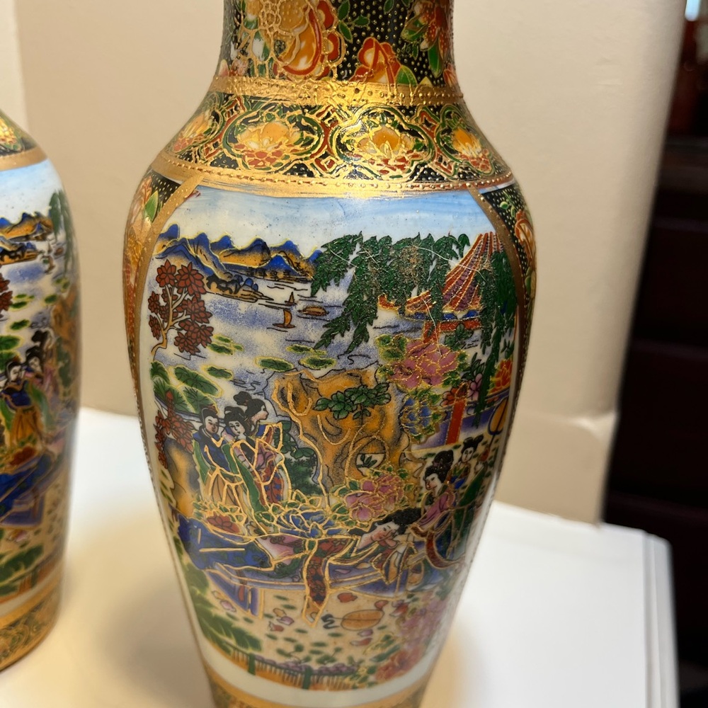 Vintage Samsuma Style Hand Painted Vases - Picture 6 of 7